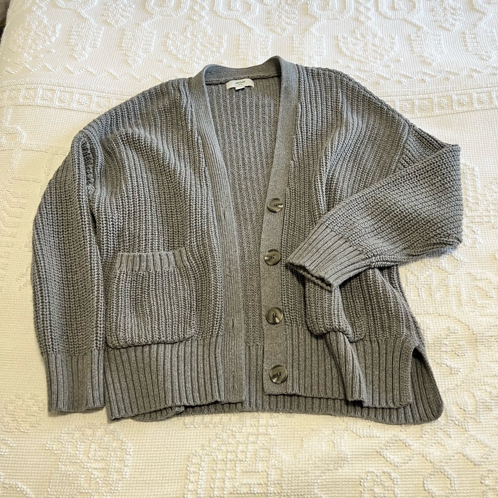 Aerie cardigan sweater - Picture 1 of 4